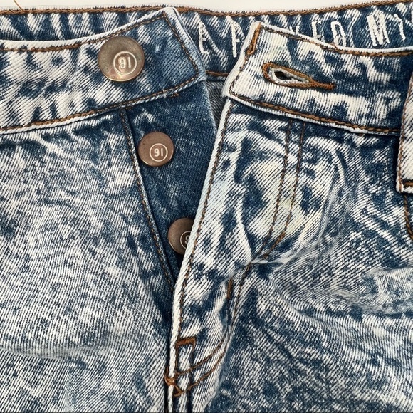 Cotton On Marbled Button Fly The Frayed Mid Rise Jean Shorts Size 4 Women’s - Picture 7 of 9